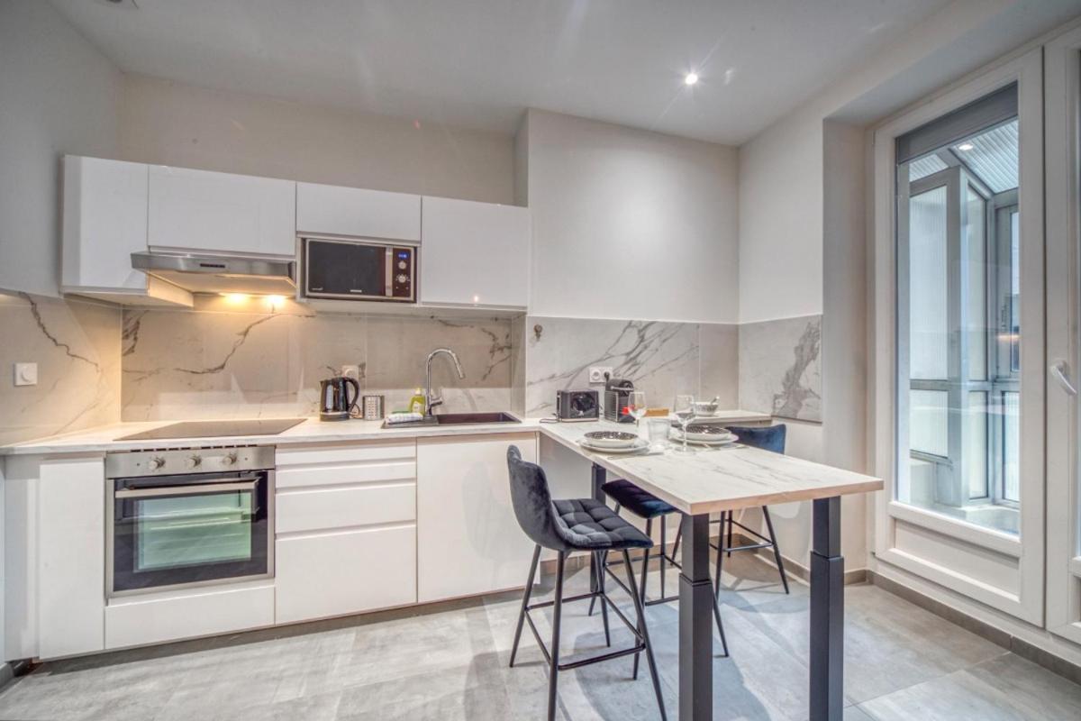 Apartmán Felix 1, Logement Equipe Et Amenage Pour Accueillir Confortablement 2 Personnes, Tout Proche De La Gare De Grenoble Sur L'Avenue Felix Viallet Exteriér fotografie